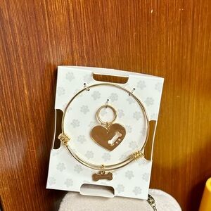 Gold Tone Dog Moms Heart shaped Charm Bangle Bracelet